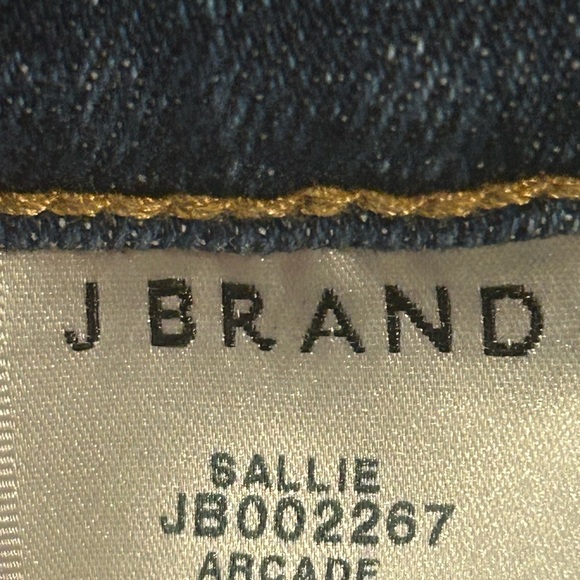 J Brand Sallie Bootcut Jeans - Picture 7 of 8